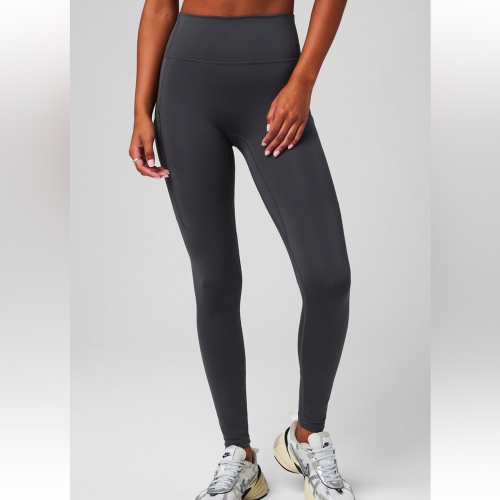 Fabletics Anywhere Motion365+ High-Waisted Pocket Legging